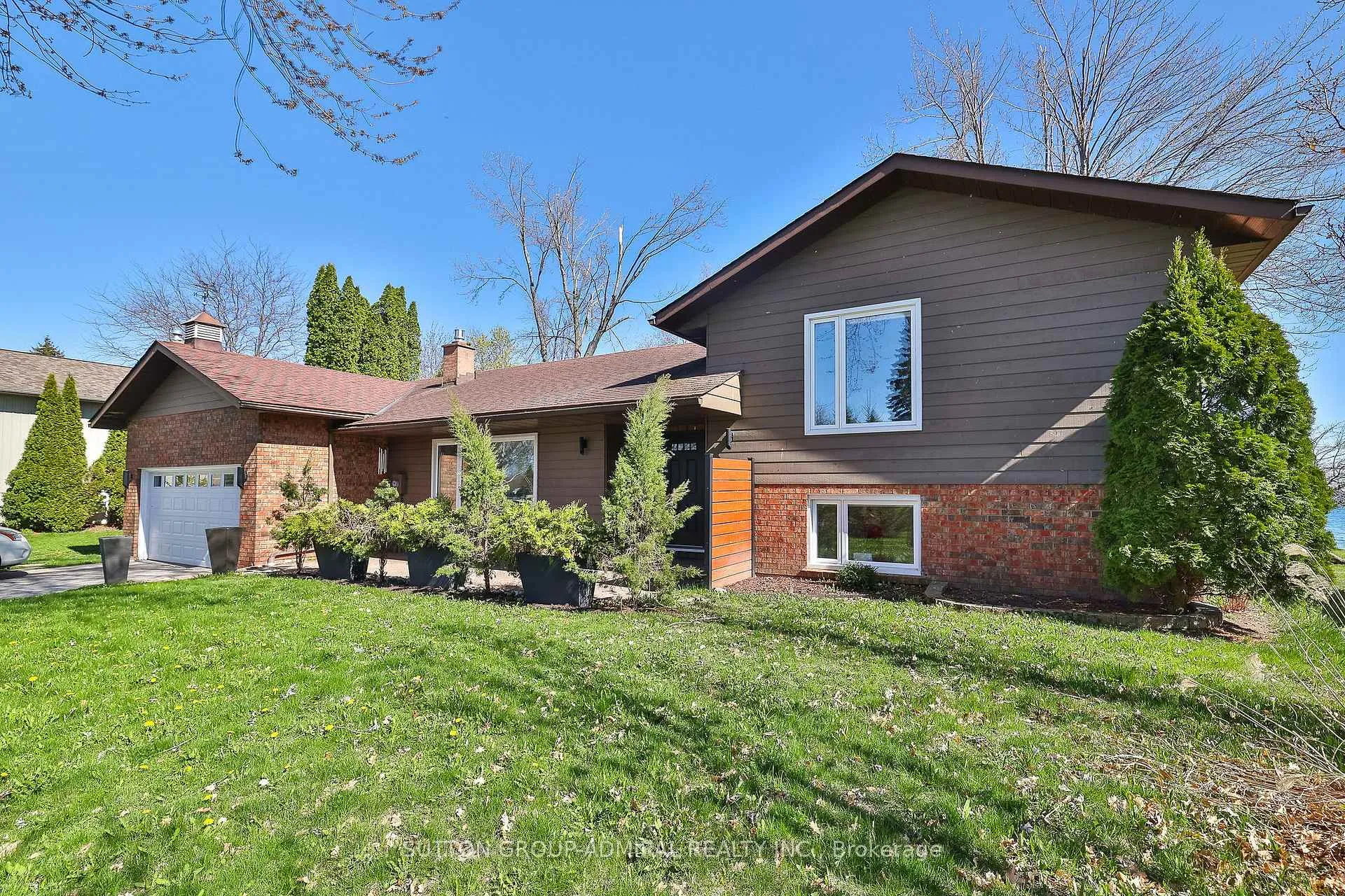 Photo 2 of 112 Bayshore Drive, Ramara, Brechin — HOMEH