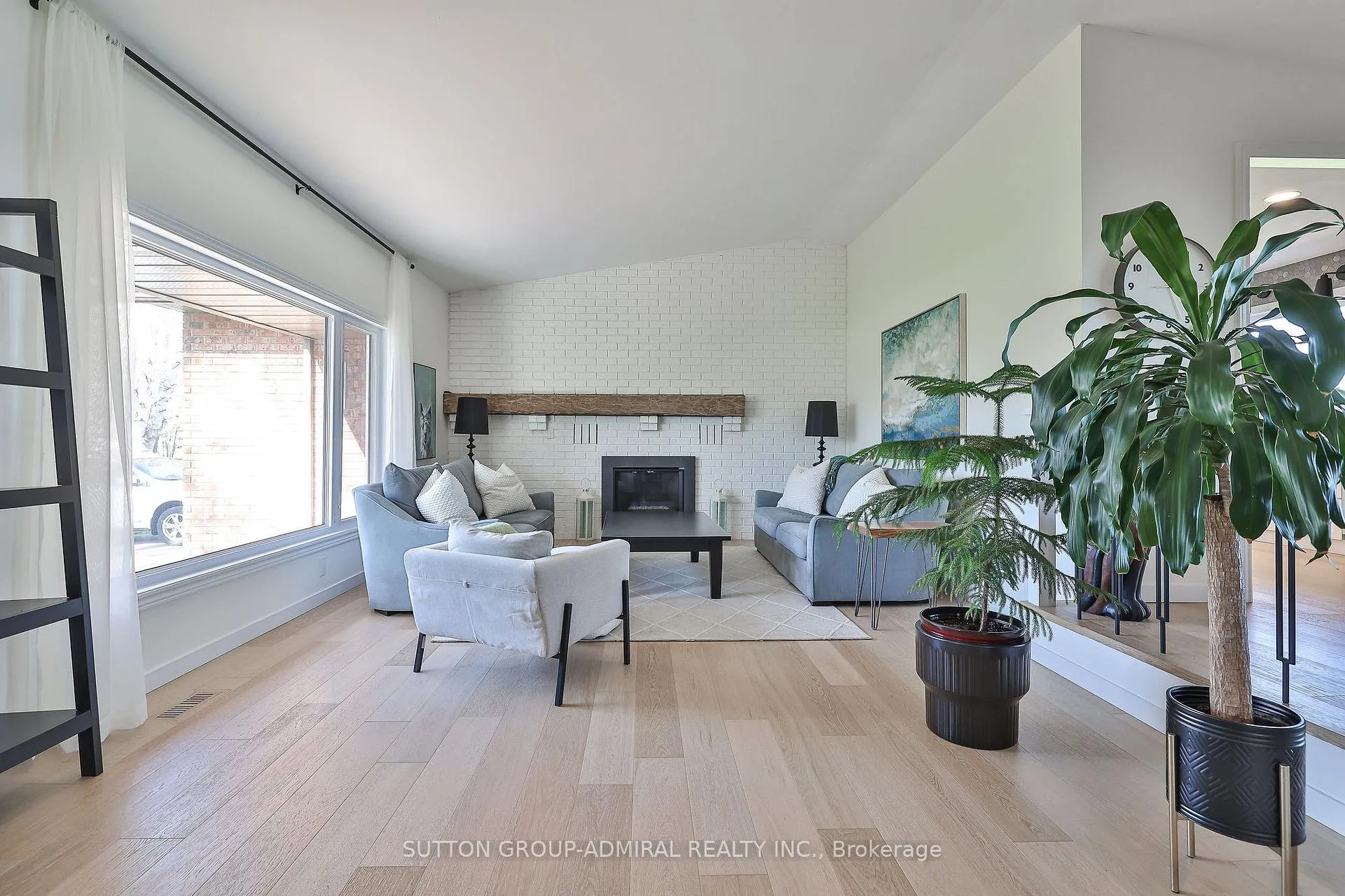 Photo 16 of 112 Bayshore Drive, Ramara, Brechin — HOMEH