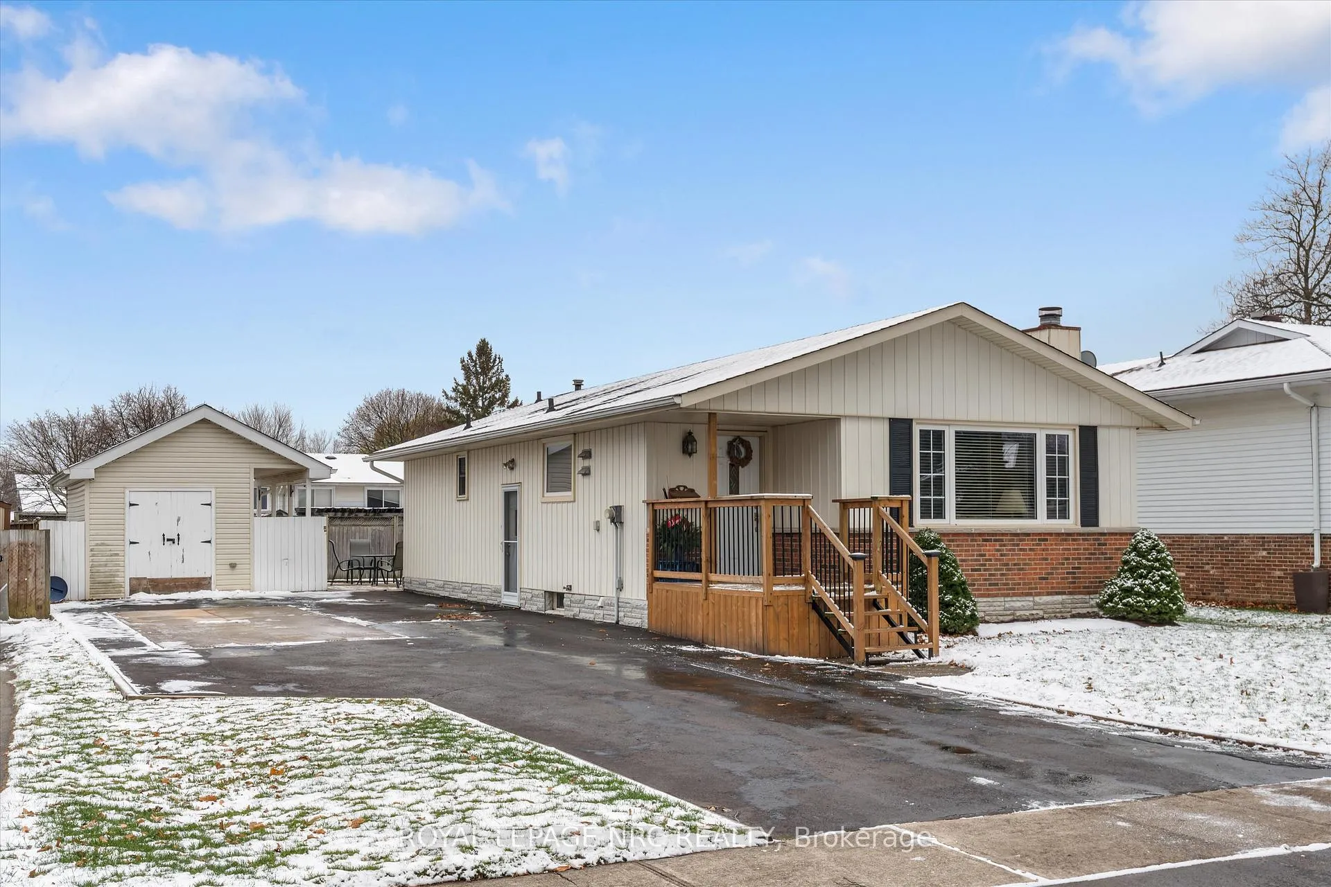 Photo 1 of 7952 Tad Street, Niagara Falls, West Wood — HOMEH