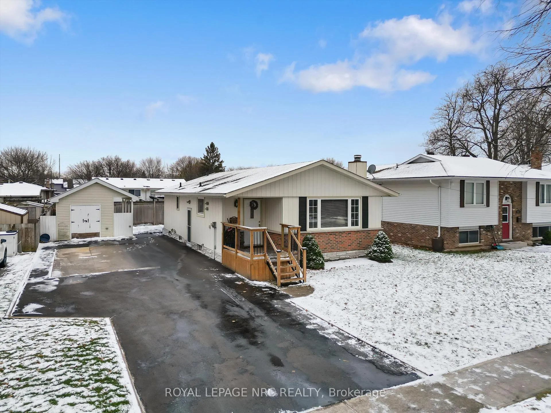 Photo 34 of 7952 Tad Street, Niagara Falls, West Wood — HOMEH