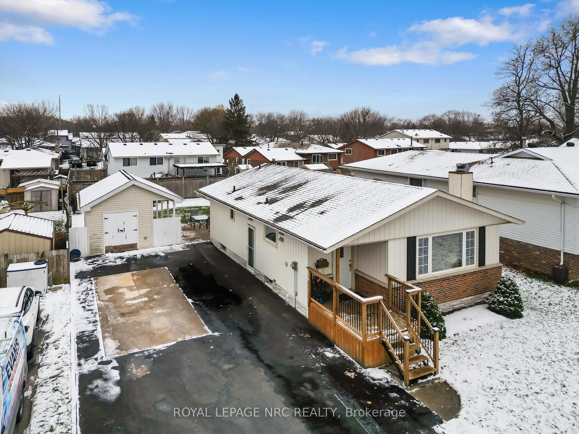 Photo 35 of 7952 Tad Street, Niagara Falls, West Wood — HOMEH