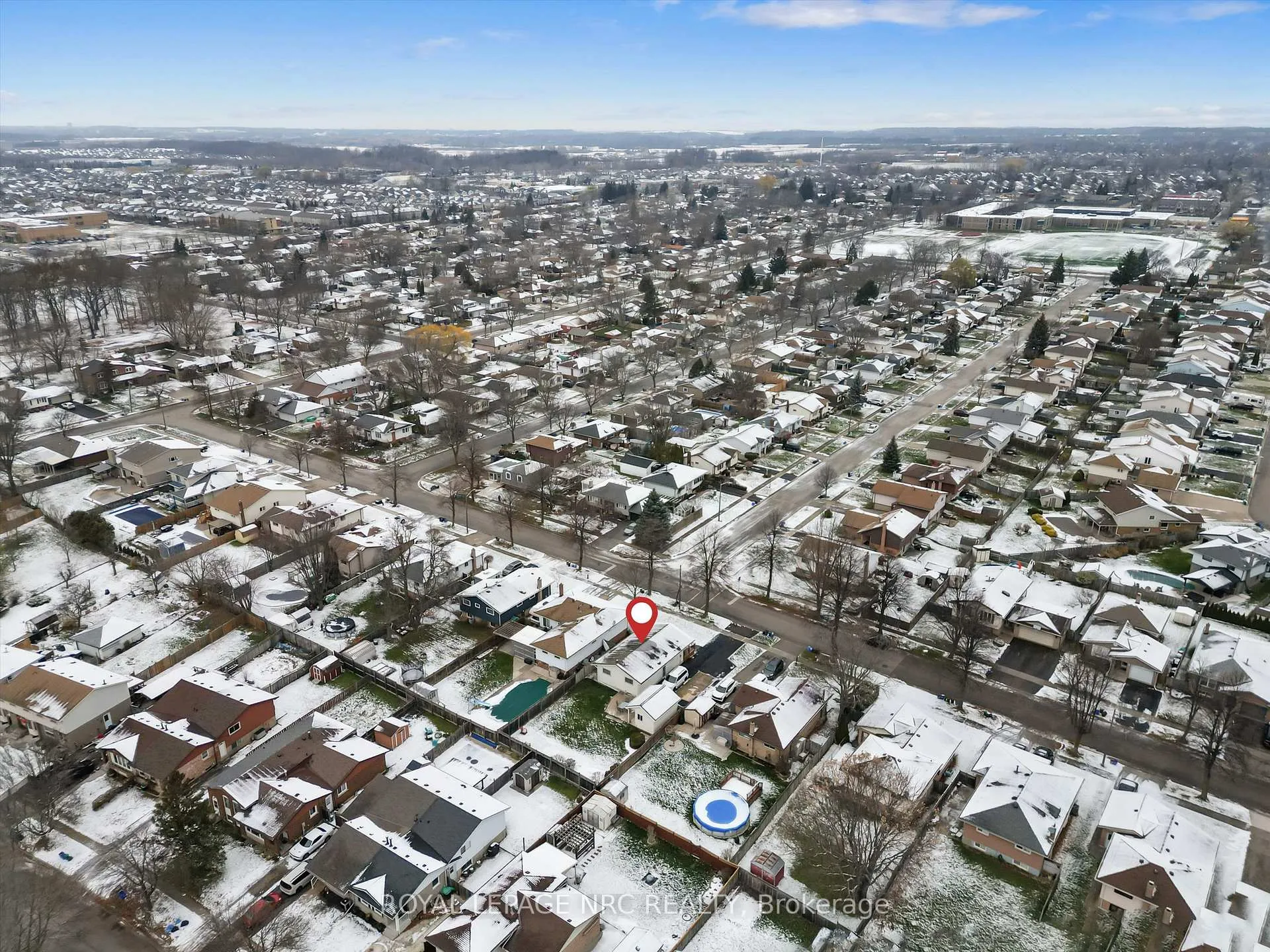Photo 38 of 7952 Tad Street, Niagara Falls, West Wood — HOMEH