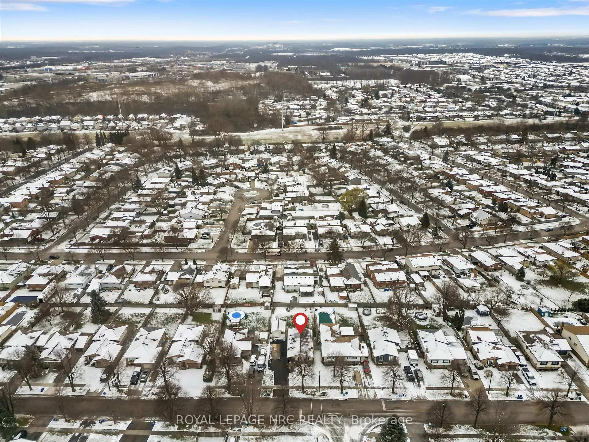 Photo 40 of 7952 Tad Street, Niagara Falls, West Wood — HOMEH