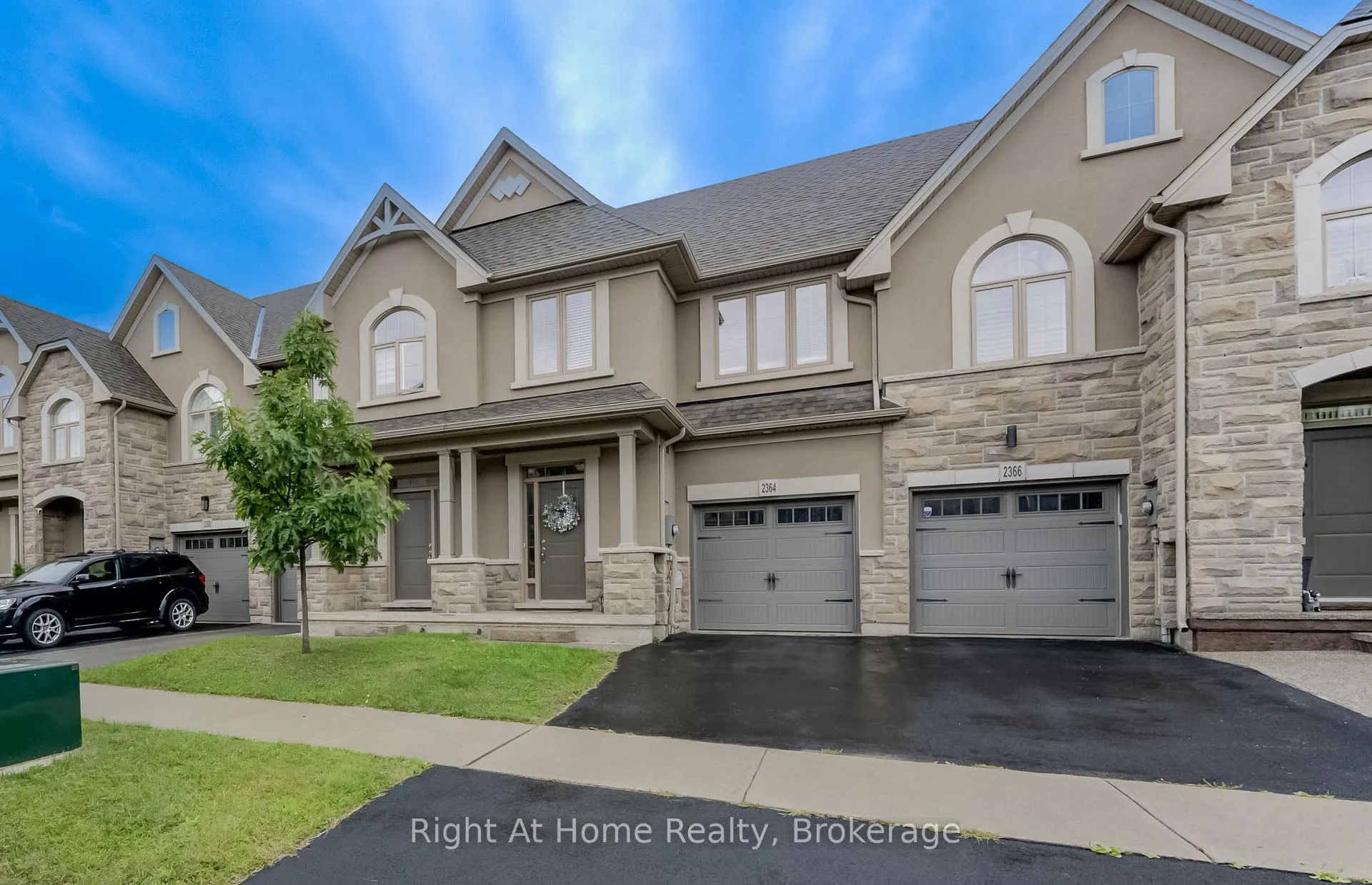 Photo 29 of 2364 Natasha Circle, Oakville, Bronte Creek — HOMEH