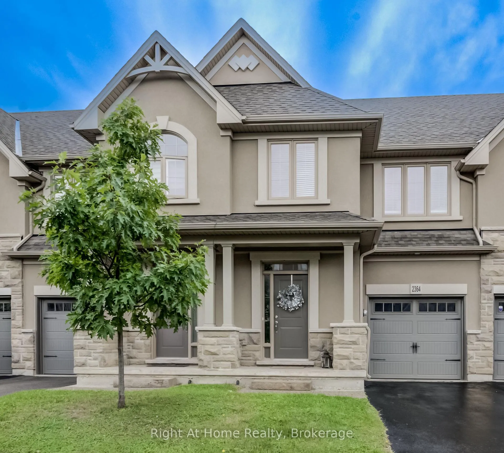 Photo 30 of 2364 Natasha Circle, Oakville, Bronte Creek — HOMEH