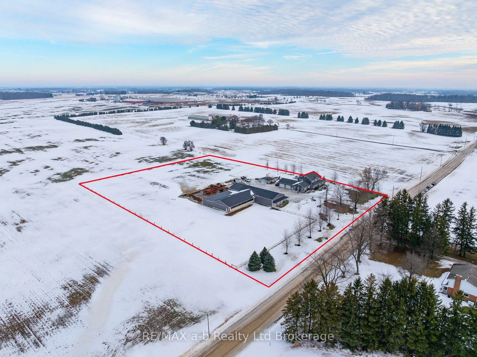 Photo 1 of 533968 Cedar Line, Norwich, Burgessville — HOMEH