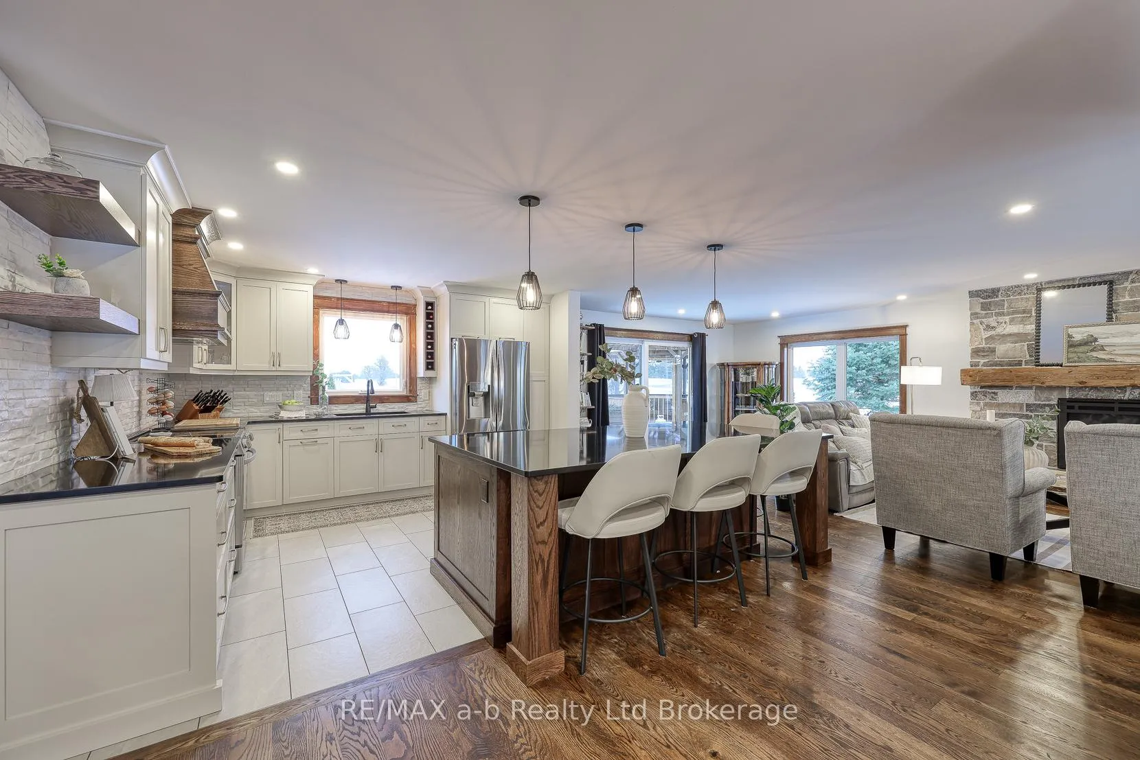 Photo 8 of 533968 Cedar Line, Norwich, Burgessville — HOMEH