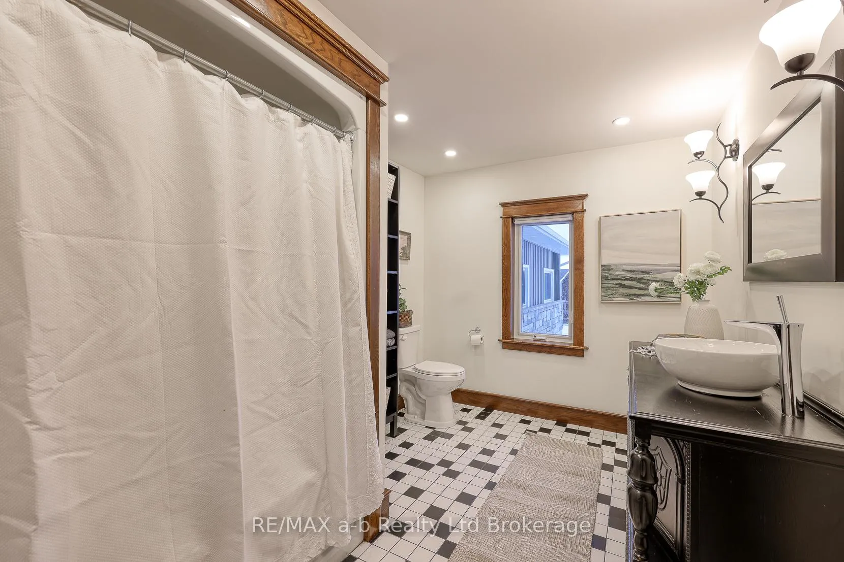Photo 20 of 533968 Cedar Line, Norwich, Burgessville — HOMEH