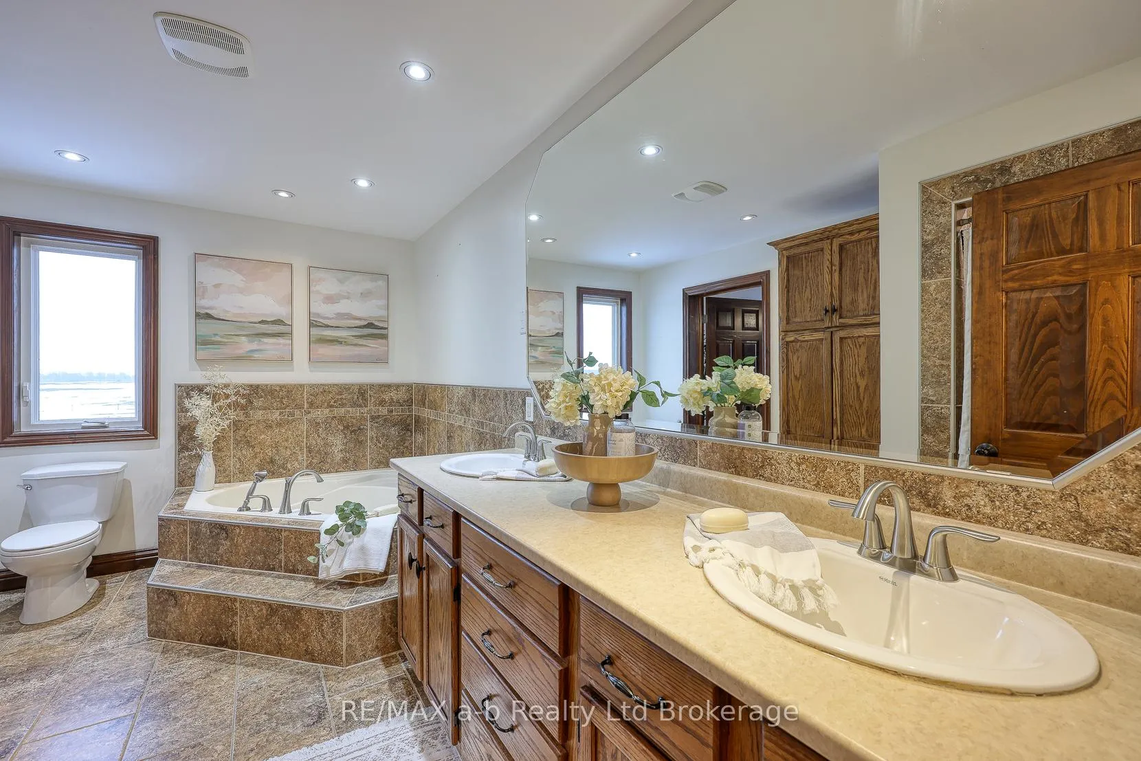 Photo 25 of 533968 Cedar Line, Norwich, Burgessville — HOMEH