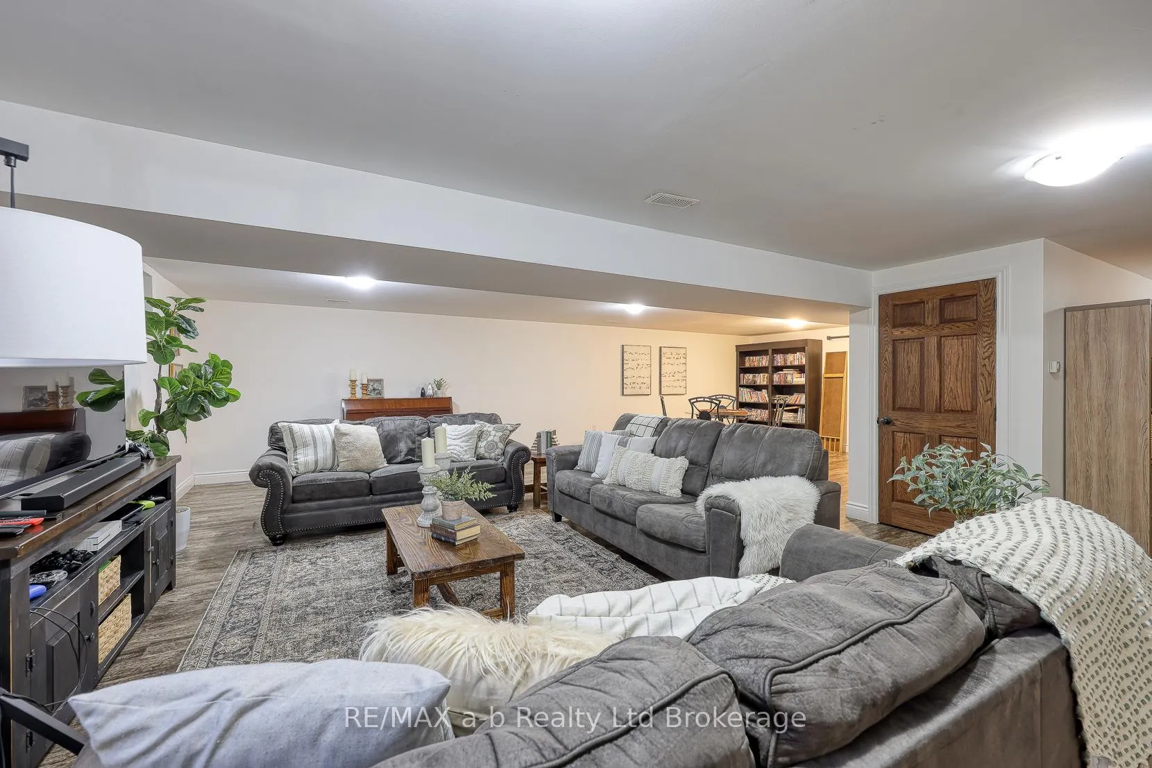 Photo 29 of 533968 Cedar Line, Norwich, Burgessville — HOMEH