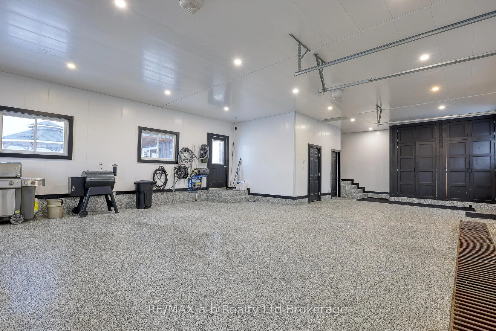 Photo 31 of 533968 Cedar Line, Norwich, Burgessville — HOMEH