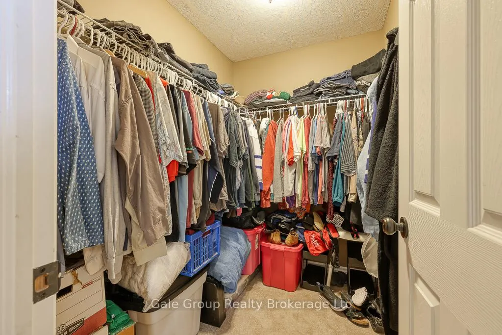 Photo 21 of 42 Riverview Street, West Perth, Mitchell — HOMEH