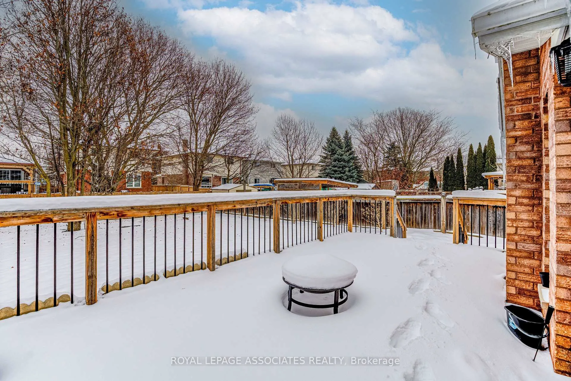 Photo 39 of 130 Cunningham Drive, New Tecumseth, Alliston — HOMEH