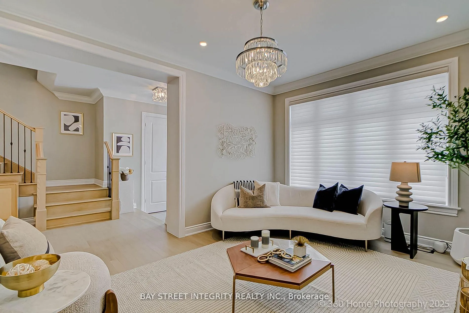 Photo 4 of 15 York Downs Boulevard, Markham, Angus Glen — HOMEH