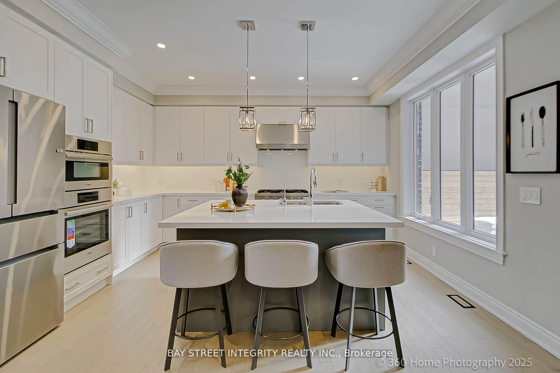 Photo 13 of 15 York Downs Boulevard, Markham, Angus Glen — HOMEH
