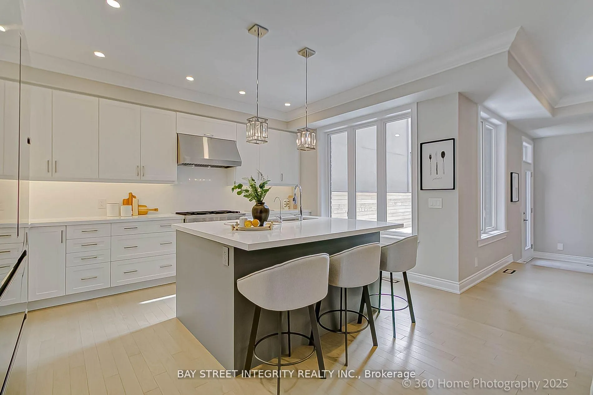 Photo 14 of 15 York Downs Boulevard, Markham, Angus Glen — HOMEH
