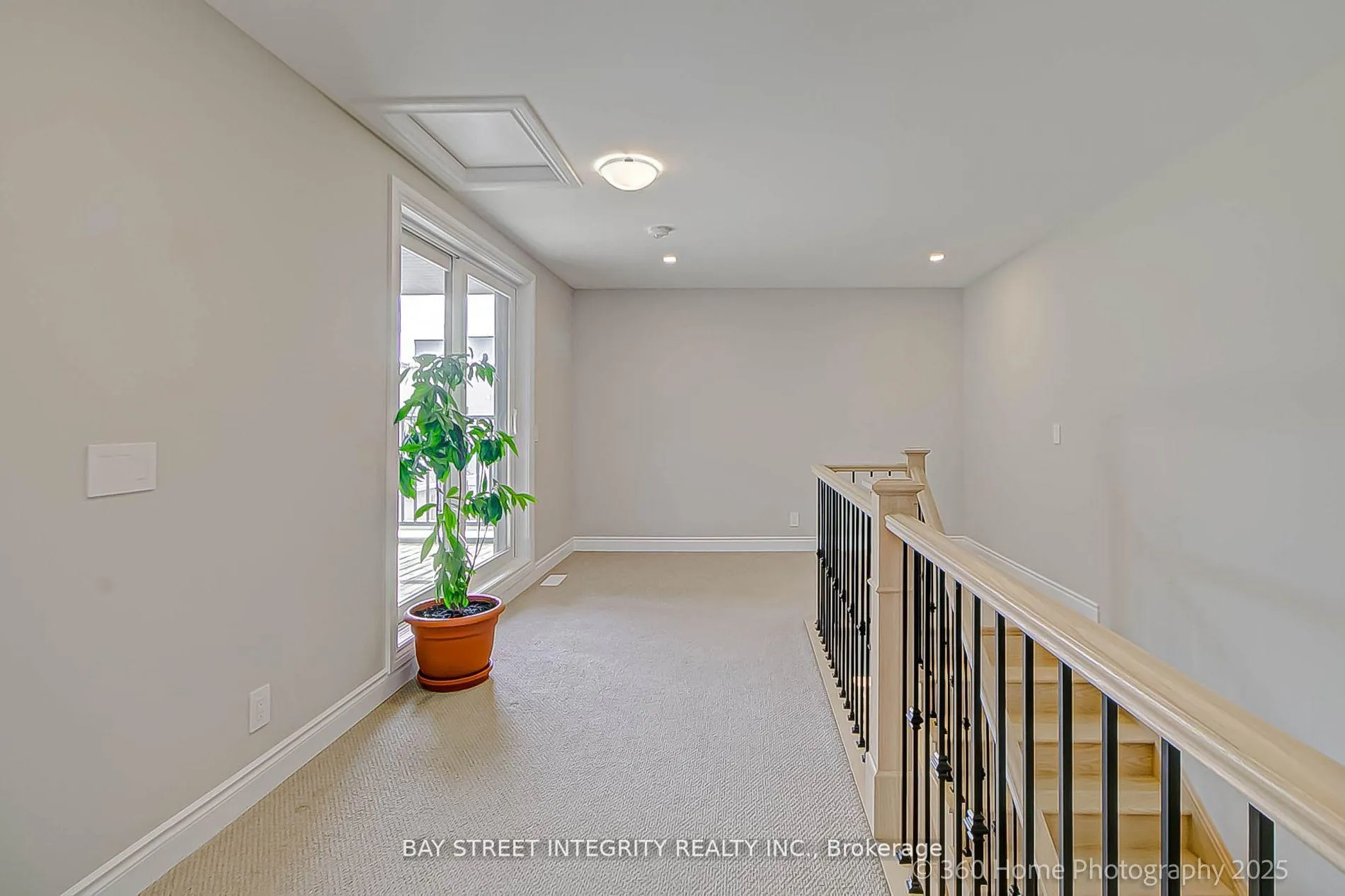 Photo 38 of 15 York Downs Boulevard, Markham, Angus Glen — HOMEH