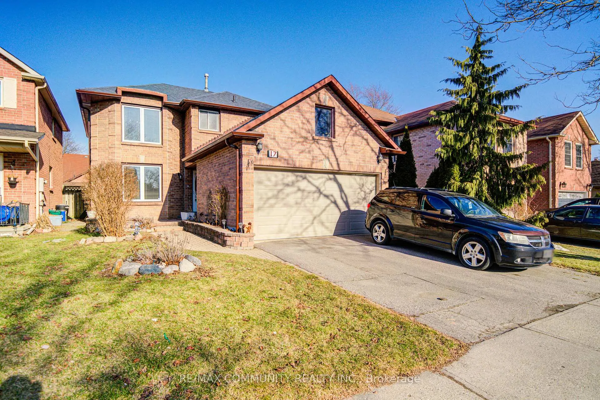 Photo 2 of 17 Brightly Drive, Ajax, Central West — HOMEH