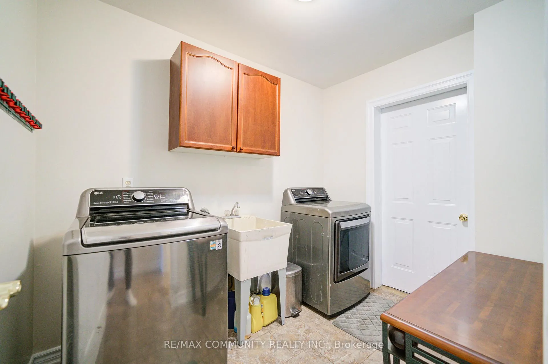 Photo 25 of 17 Brightly Drive, Ajax, Central West — HOMEH