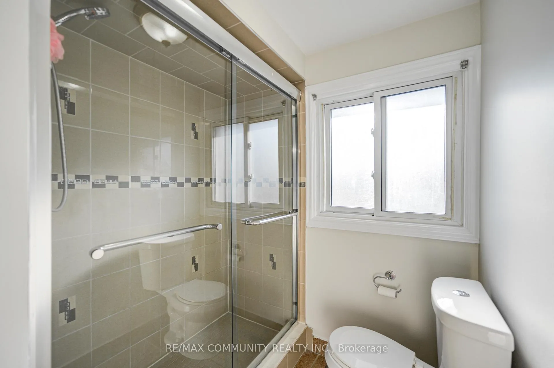 Photo 32 of 17 Brightly Drive, Ajax, Central West — HOMEH