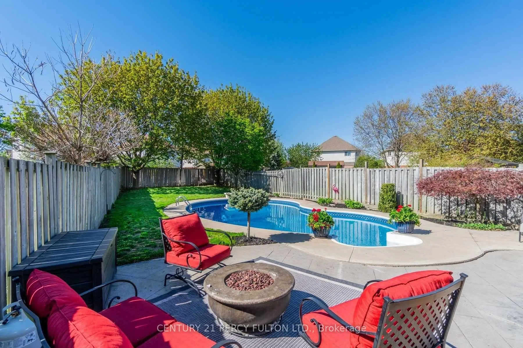 Photo 36 of 181 Wilkins Crescent, Clarington, Courtice — HOMEH