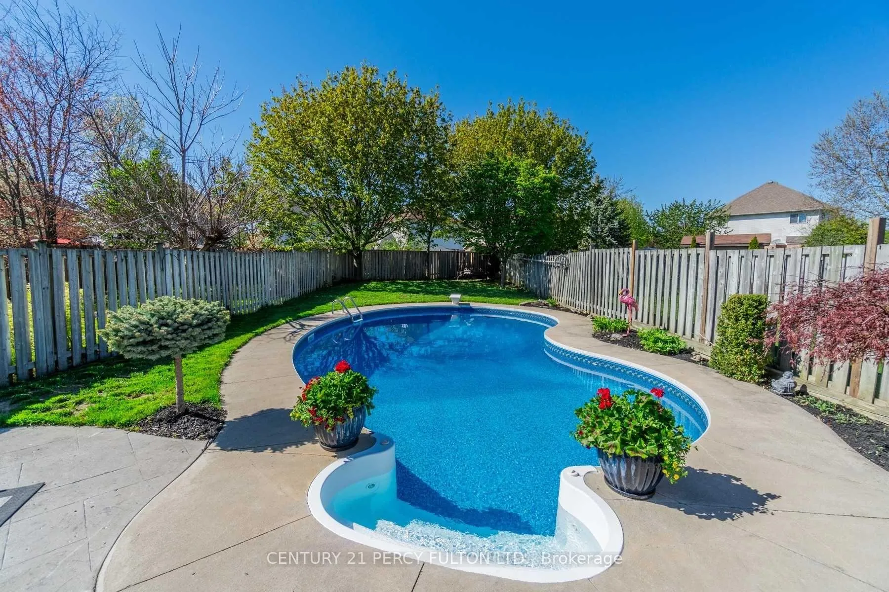 Photo 37 of 181 Wilkins Crescent, Clarington, Courtice — HOMEH