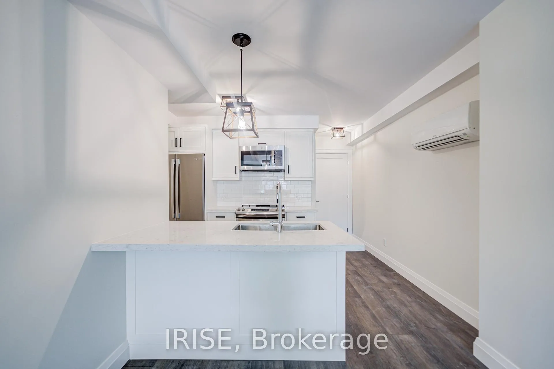 Photo 12 of Unit 1, 619 Mount Pleasant Road, Toronto, Mount Pleasant East — HOMEH