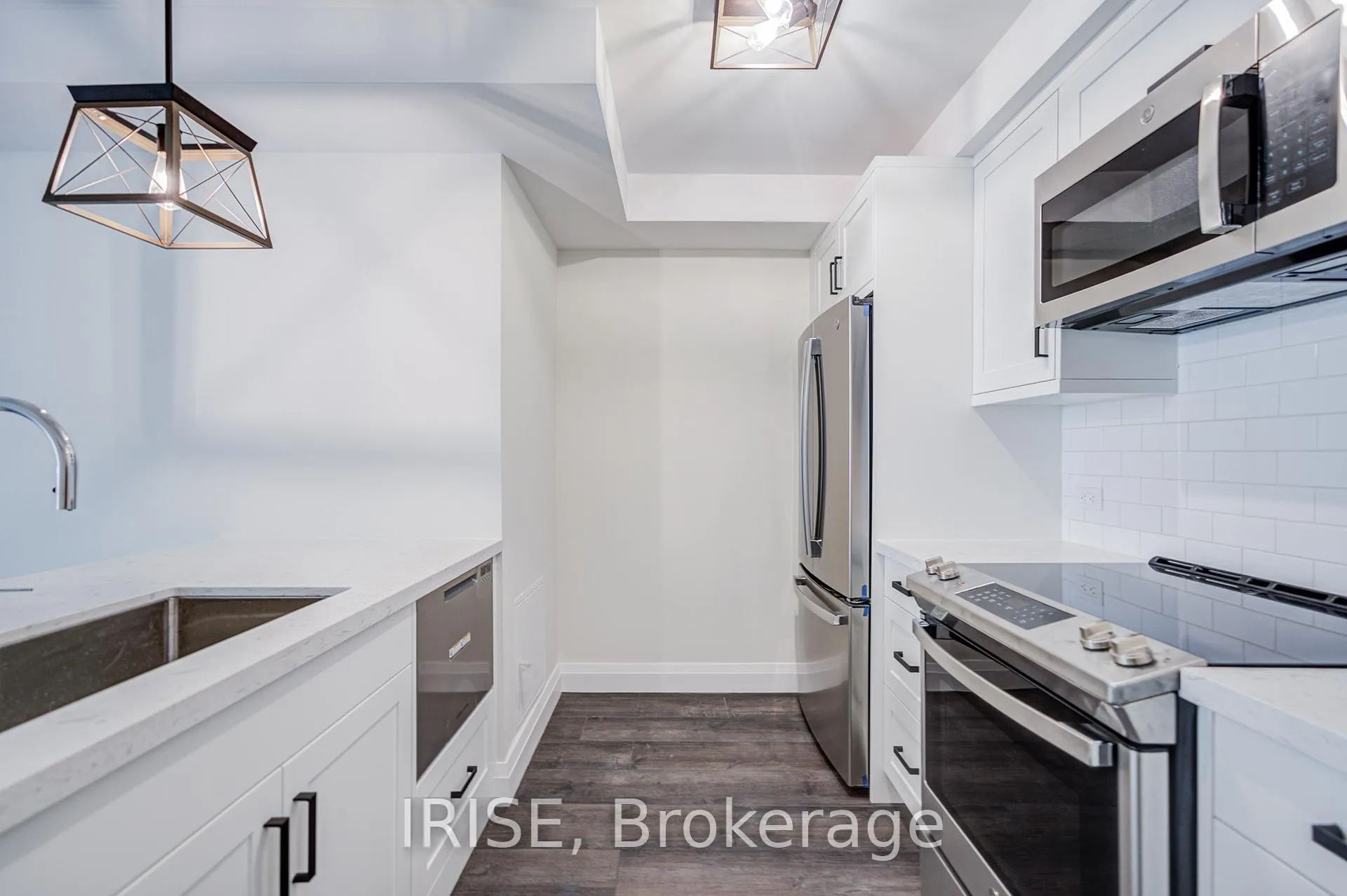 Photo 14 of Unit 1, 619 Mount Pleasant Road, Toronto, Mount Pleasant East — HOMEH