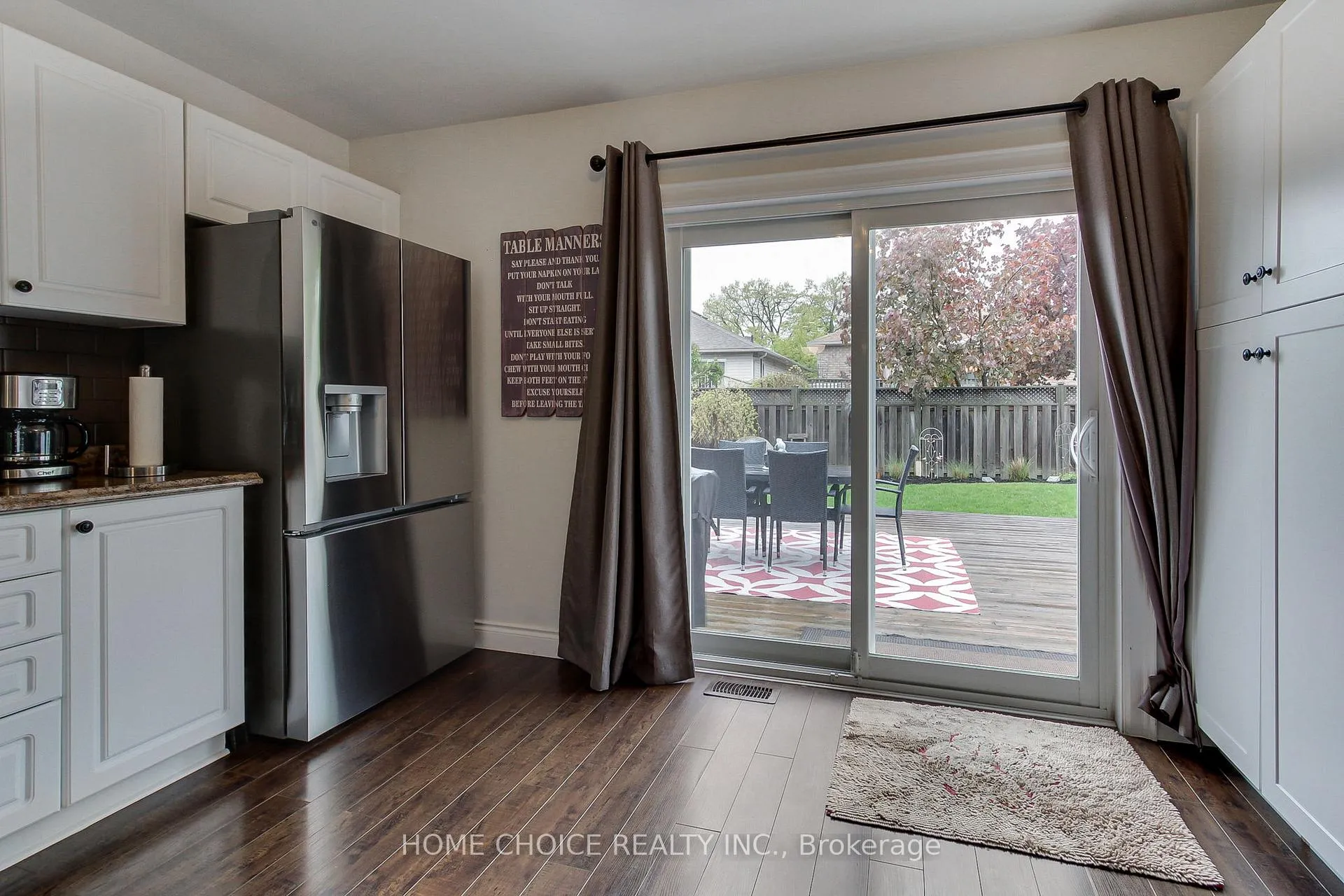 Photo 22 of 117 Monique Crescent W, Barrie, East Bayfield — HOMEH
