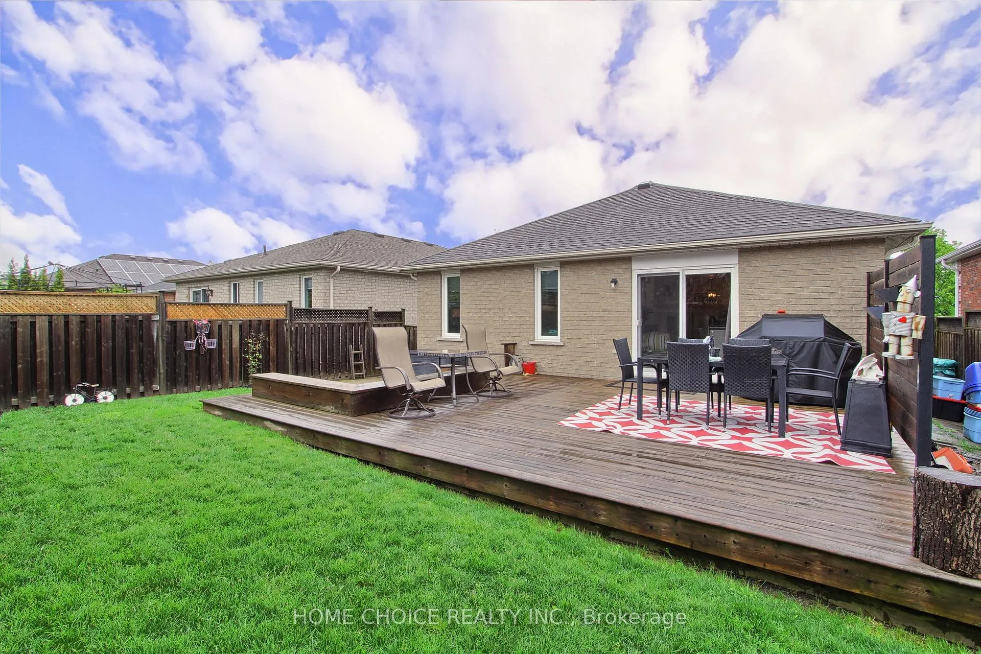 Photo 41 of 117 Monique Crescent W, Barrie, East Bayfield — HOMEH