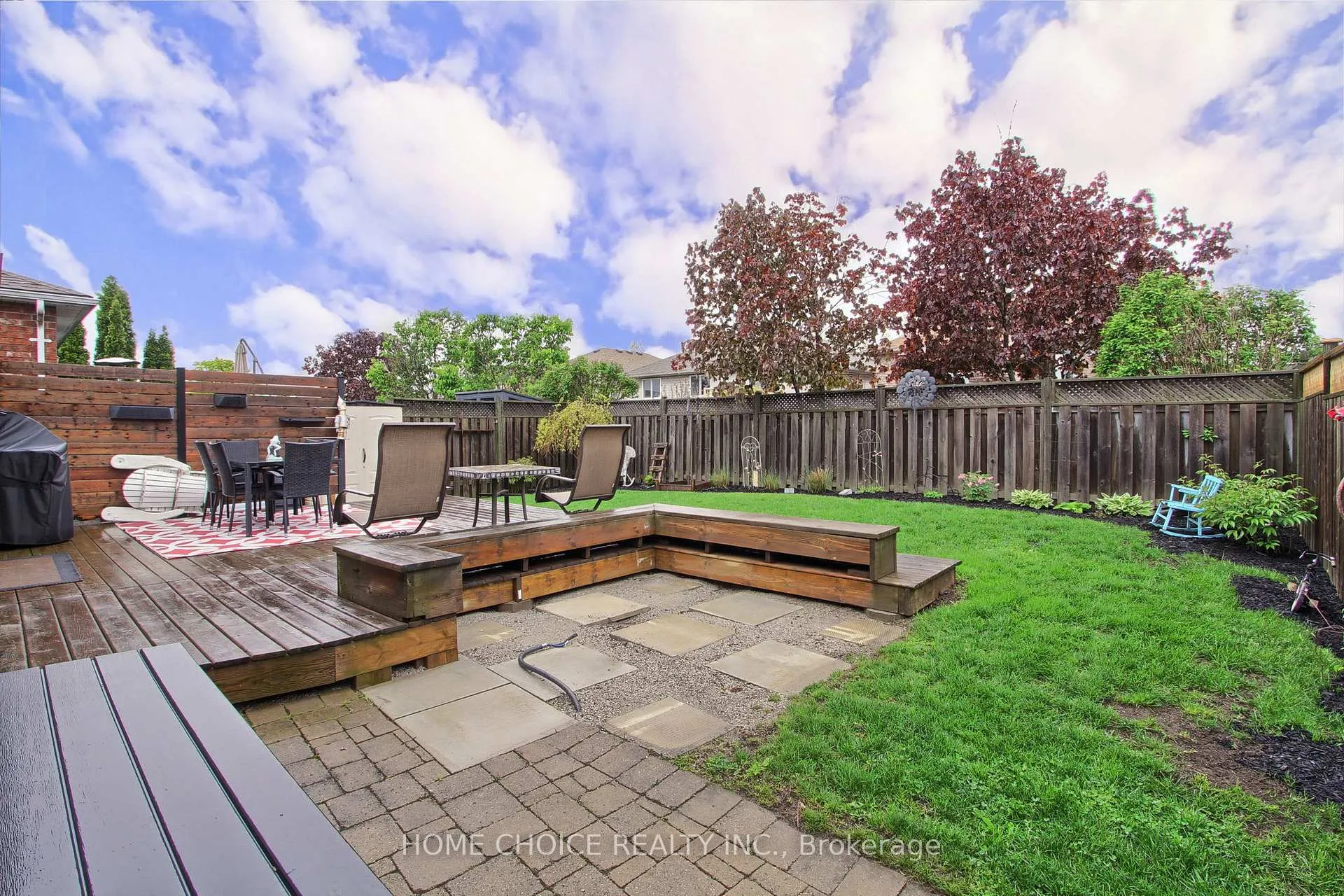 Photo 43 of 117 Monique Crescent W, Barrie, East Bayfield — HOMEH