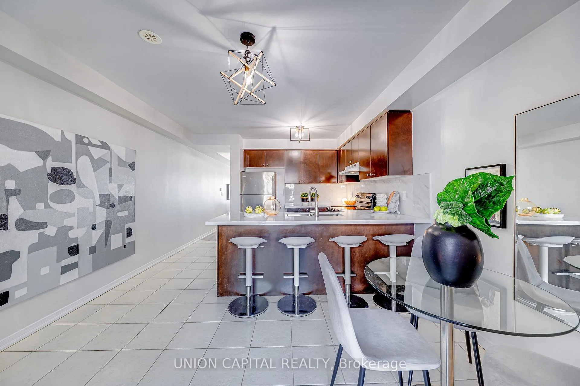 Photo 11 of 2 Truchard Avenue, Markham, Berczy — HOMEH