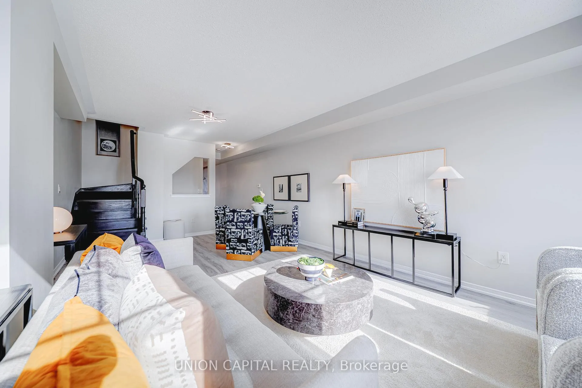 Photo 18 of 2 Truchard Avenue, Markham, Berczy — HOMEH