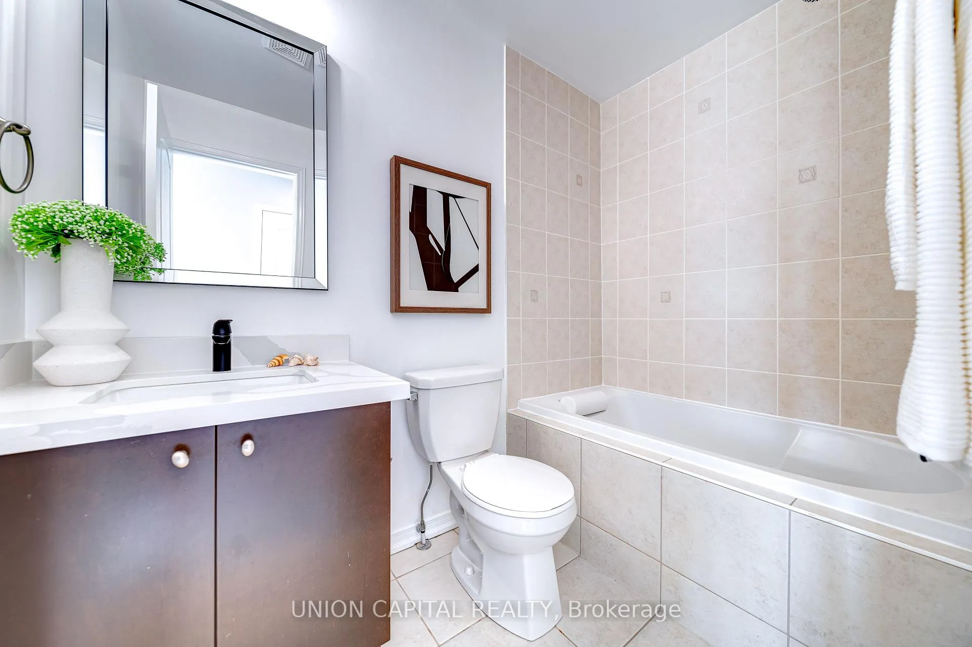Photo 22 of 2 Truchard Avenue, Markham, Berczy — HOMEH
