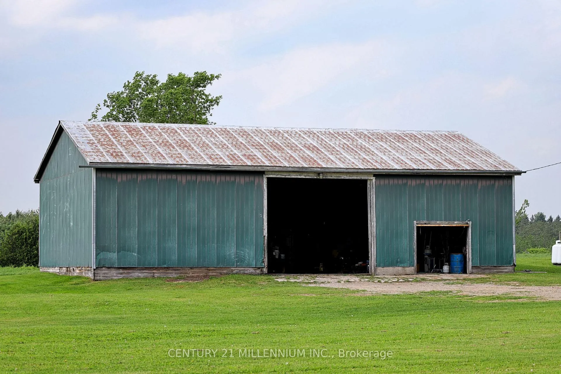 Photo 12 of 835526 4th Line, Mono, Rural Mono — HOMEH
