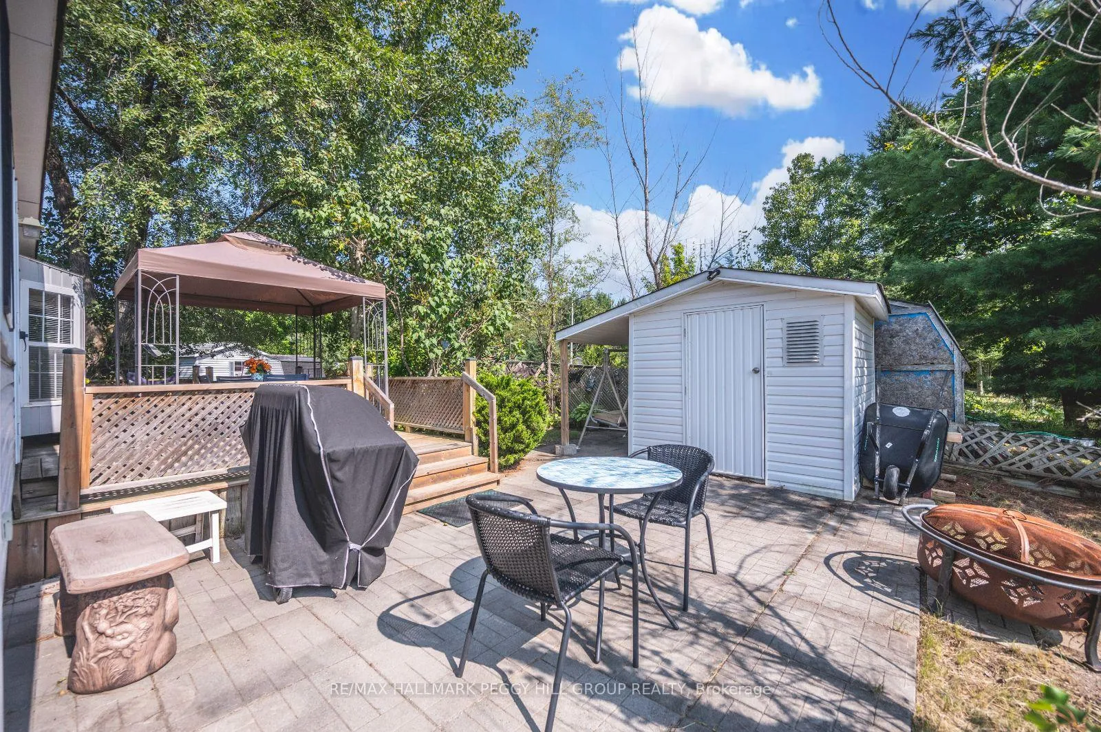 Photo 16 of Unit 118, 5216 County Road 90, Springwater, Rural Springwater — HOMEH