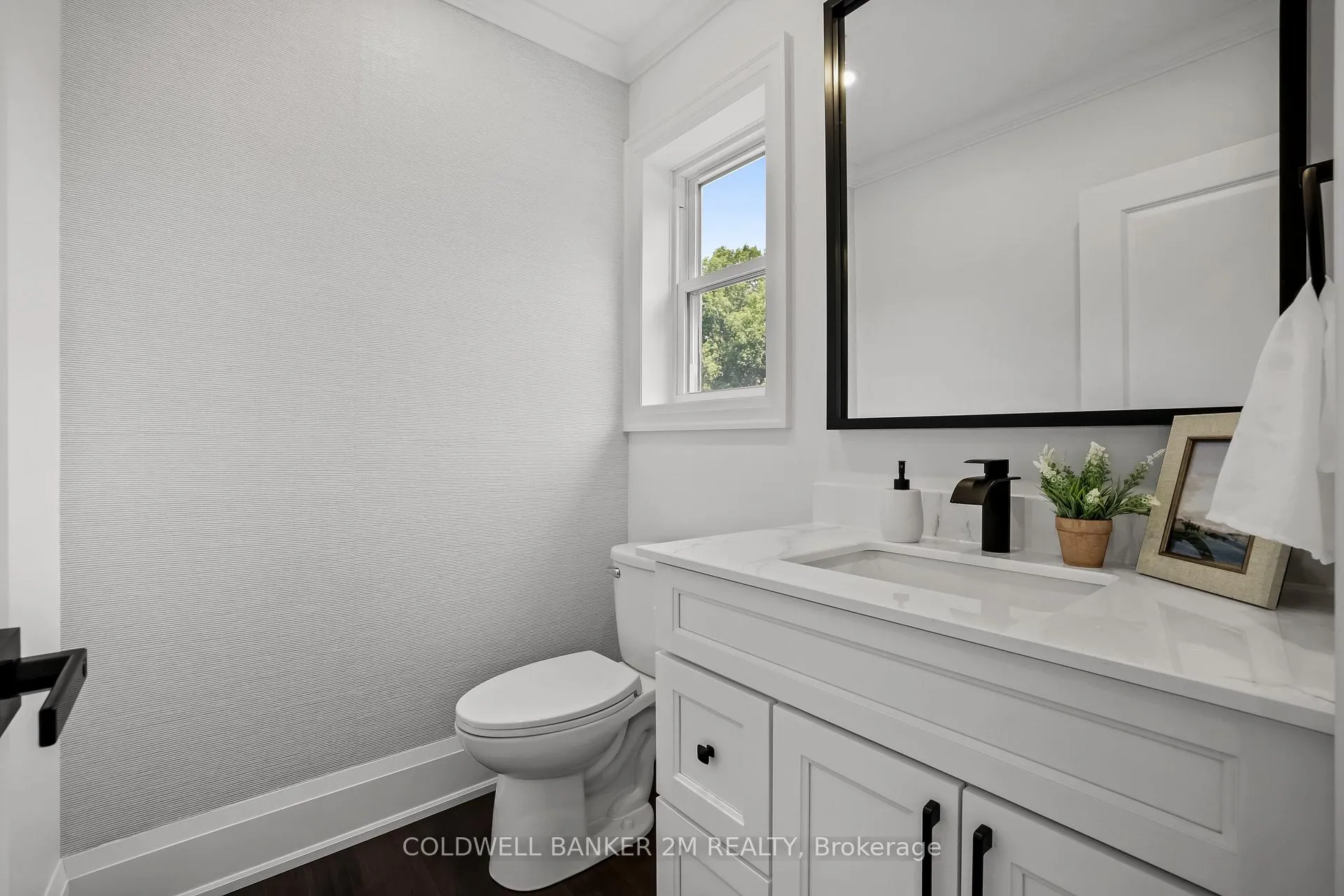 Photo 13 of 128 Buckingham Avenue, Oshawa, O'Neill — HOMEH