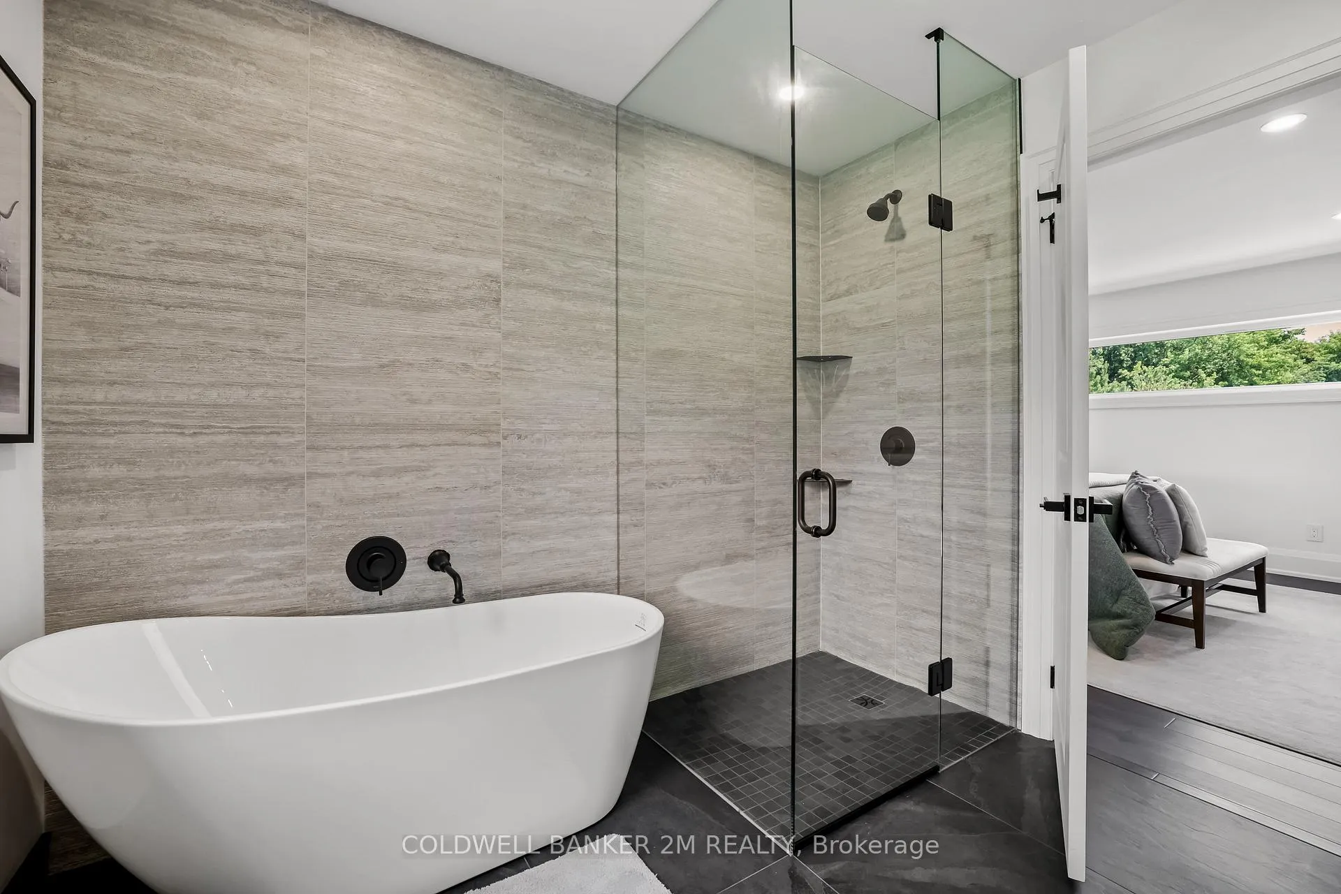 Photo 18 of 128 Buckingham Avenue, Oshawa, O'Neill — HOMEH
