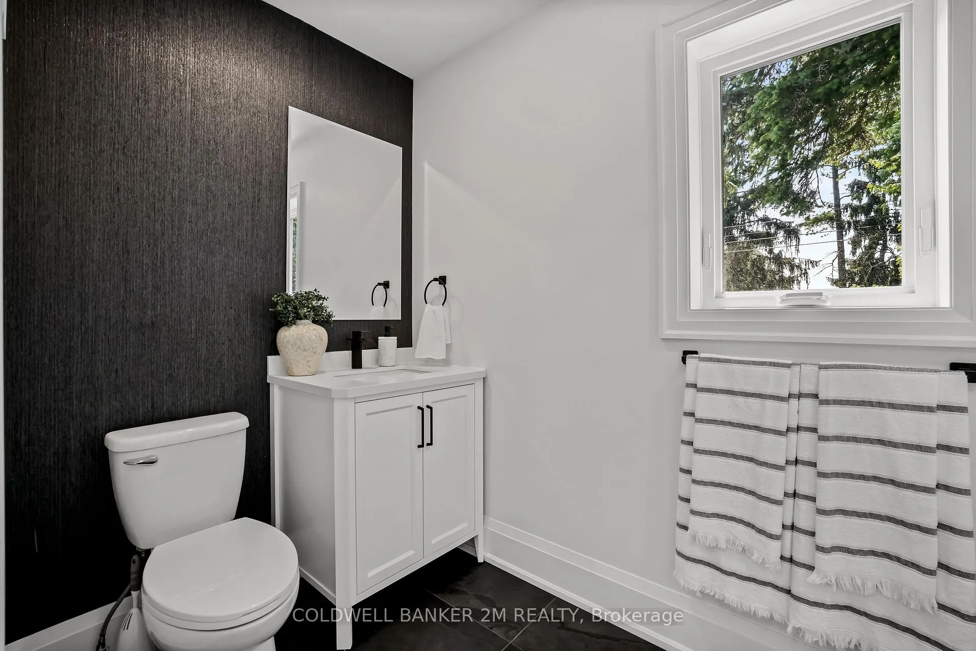 Photo 21 of 128 Buckingham Avenue, Oshawa, O'Neill — HOMEH