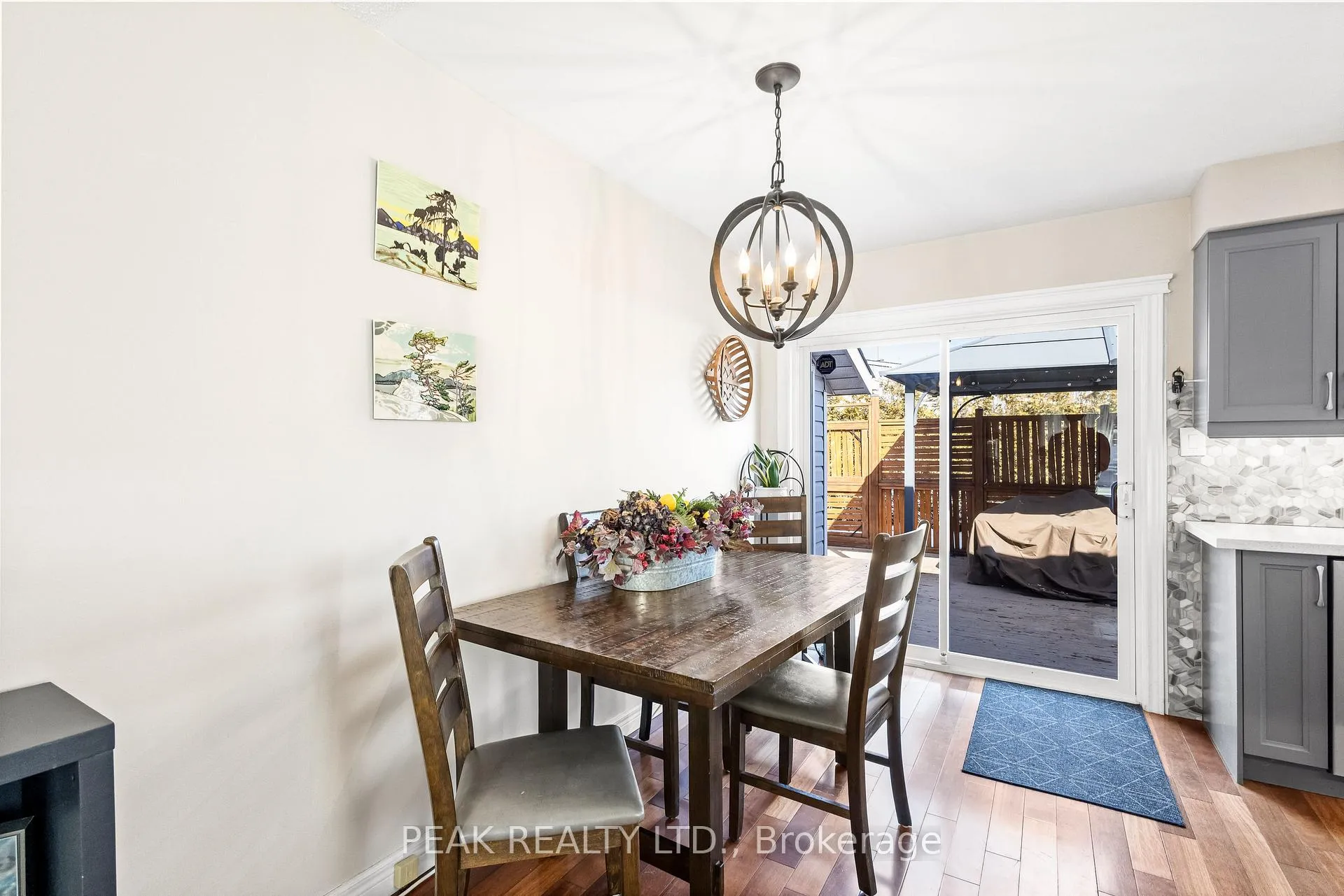 Photo 14 of 40 The Cove Road, Clarington, Newcastle — HOMEH
