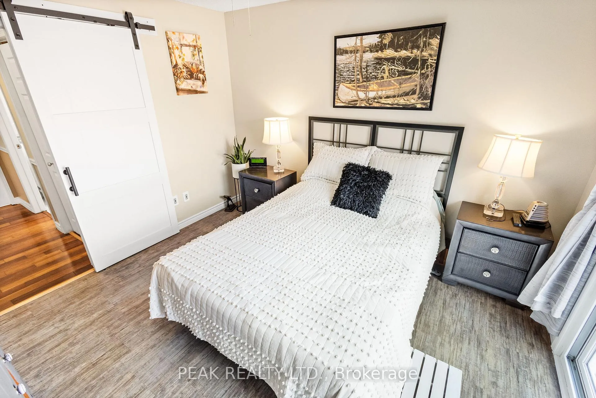 Photo 27 of 40 The Cove Road, Clarington, Newcastle — HOMEH
