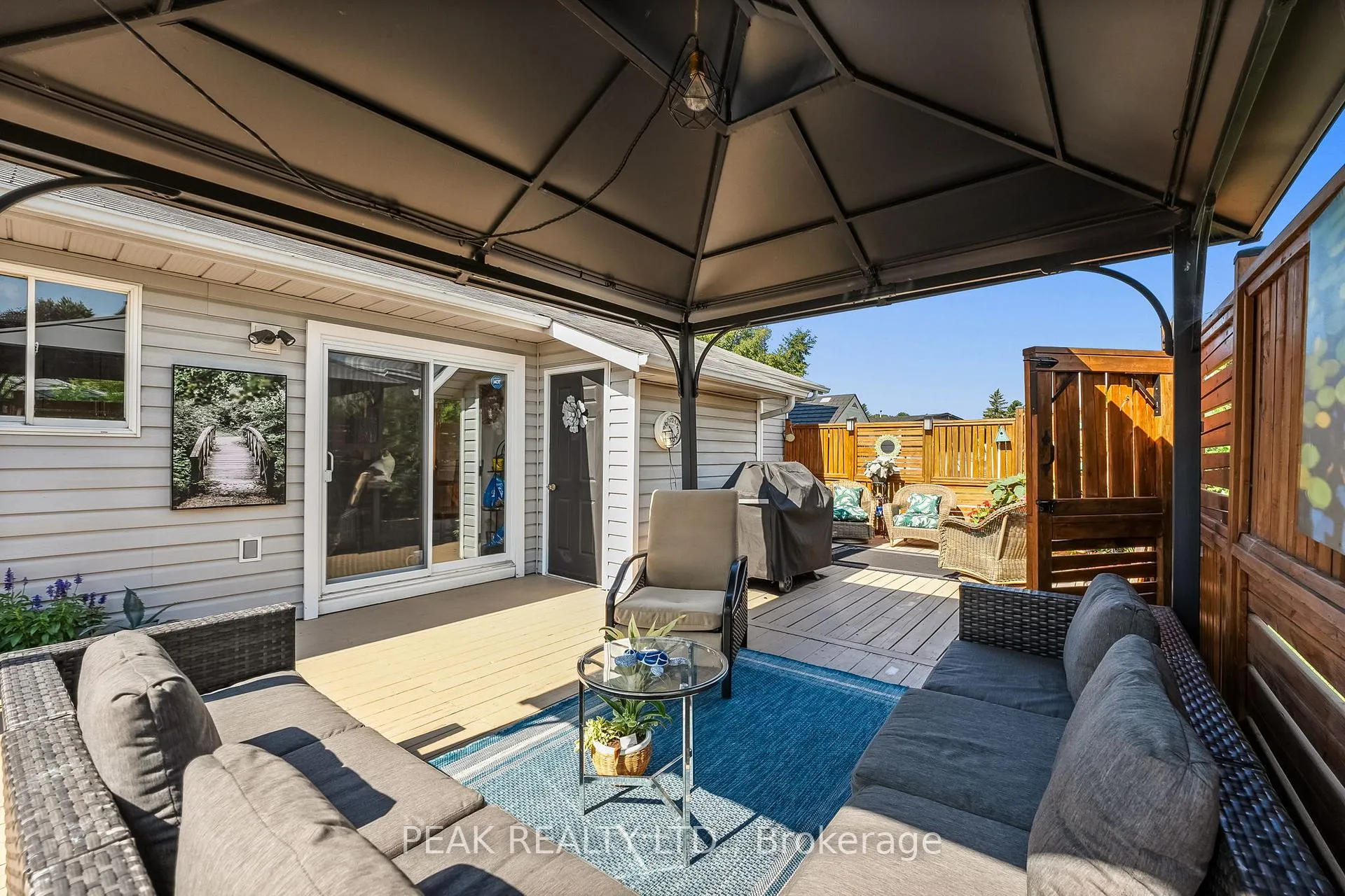 Photo 32 of 40 The Cove Road, Clarington, Newcastle — HOMEH