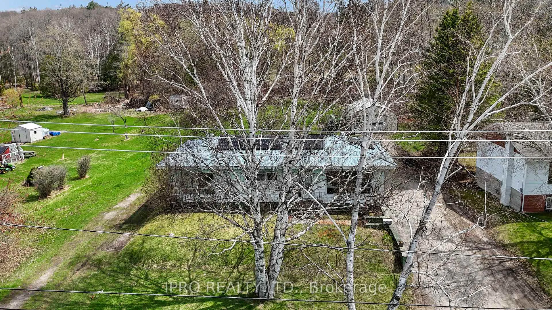 Photo 4 of 111 Fox Street, Penetanguishene — HOMEH