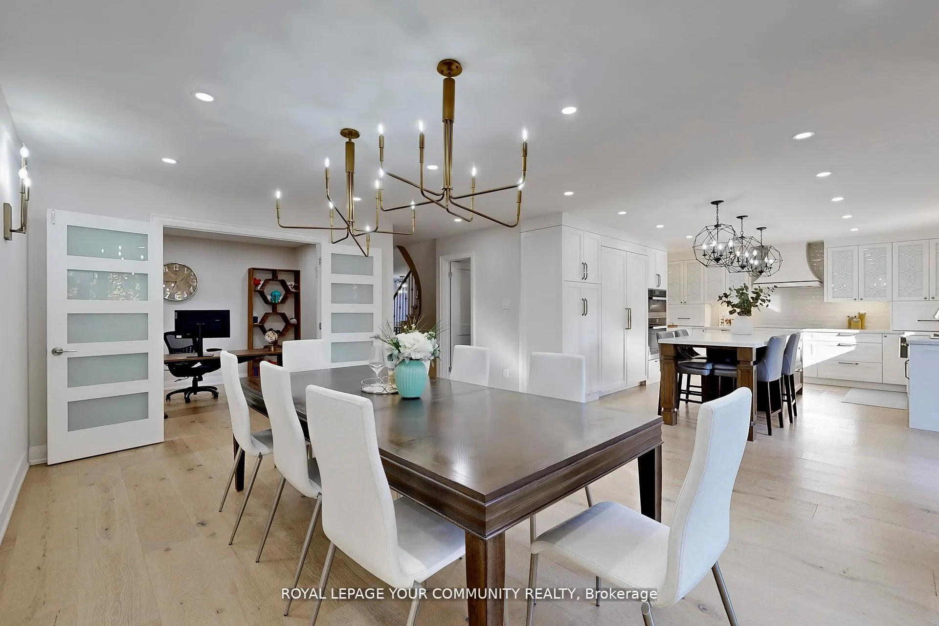 Photo 7 of 236 Thornway Avenue, Vaughan, Brownridge — HOMEH