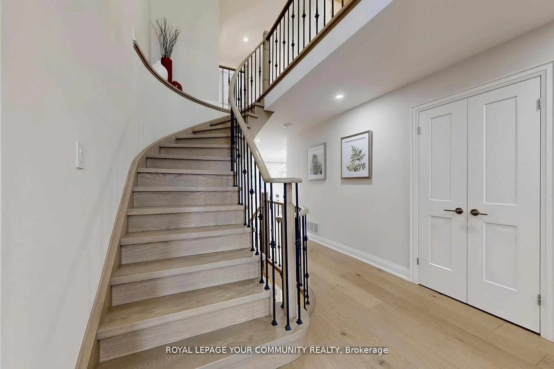 Photo 14 of 236 Thornway Avenue, Vaughan, Brownridge — HOMEH