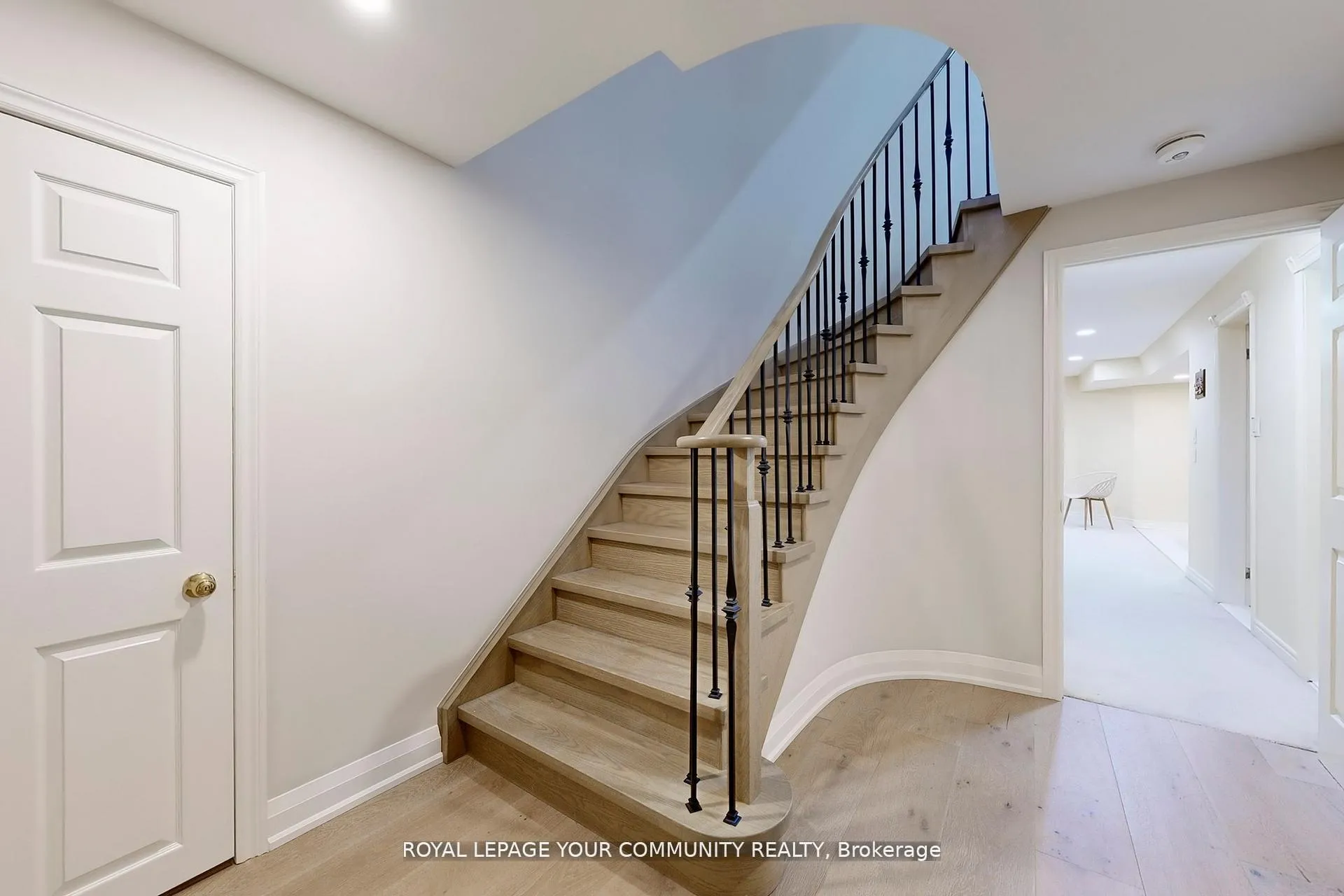 Photo 29 of 236 Thornway Avenue, Vaughan, Brownridge — HOMEH