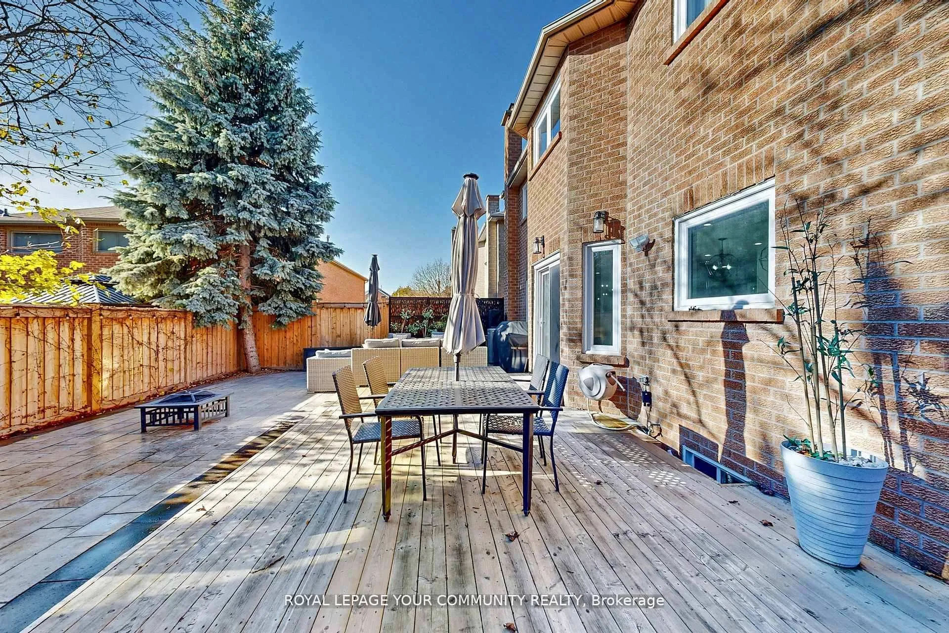 Photo 37 of 236 Thornway Avenue, Vaughan, Brownridge — HOMEH
