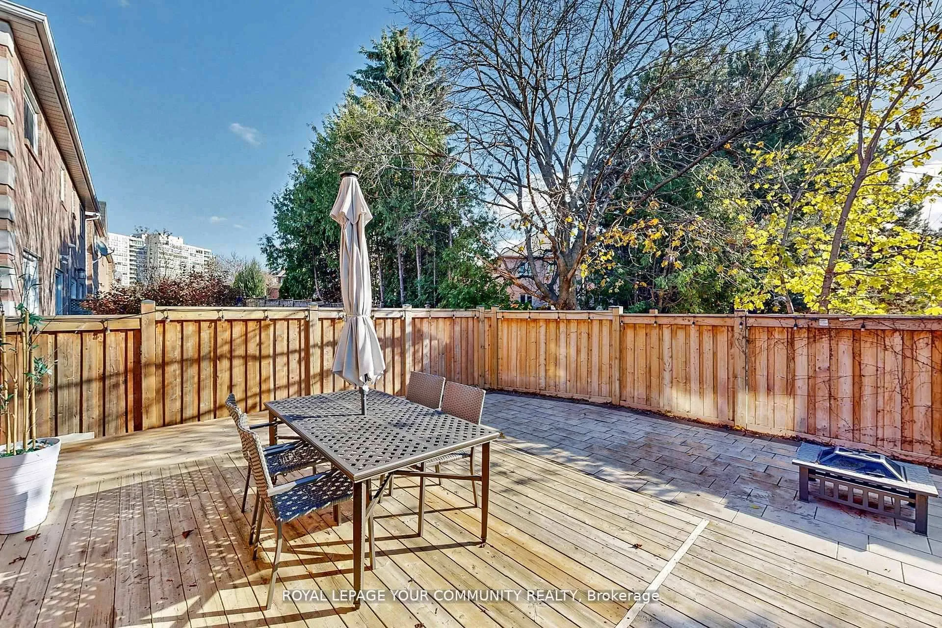 Photo 39 of 236 Thornway Avenue, Vaughan, Brownridge — HOMEH