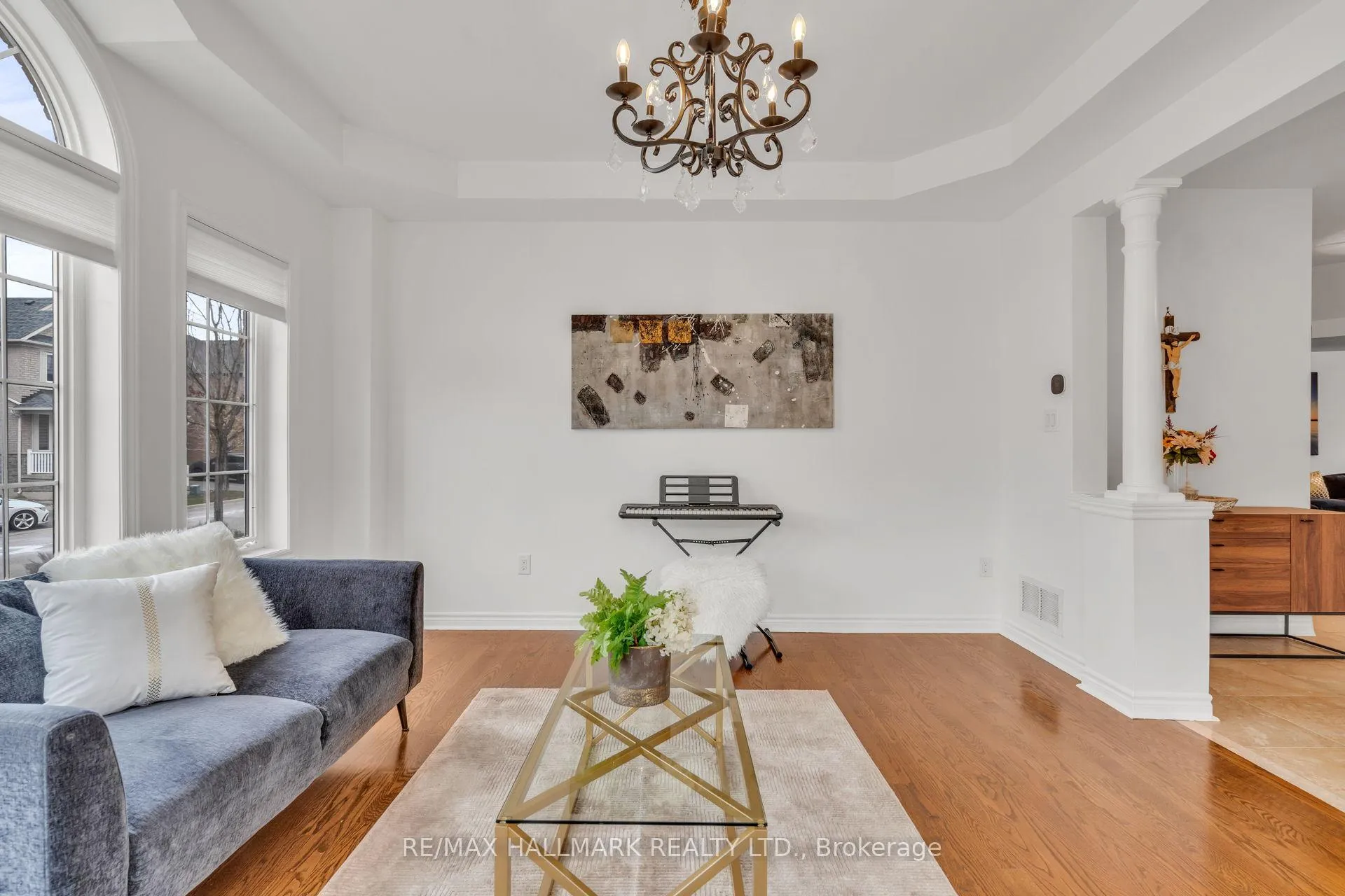 Photo 12 of 1 Storica Drive, Vaughan, Vellore Village — HOMEH
