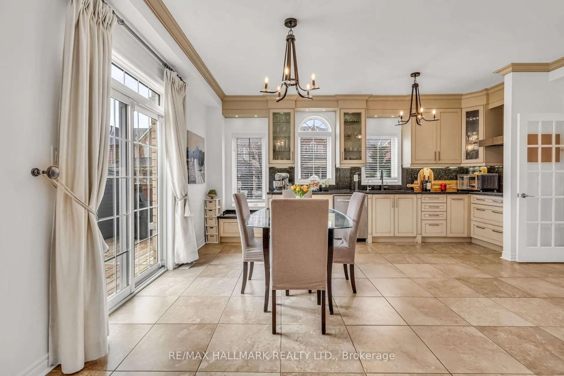 Photo 19 of 1 Storica Drive, Vaughan, Vellore Village — HOMEH